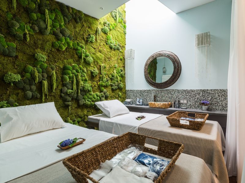 Relaxation area in the Enjoy Spa thermal suite in Moscow